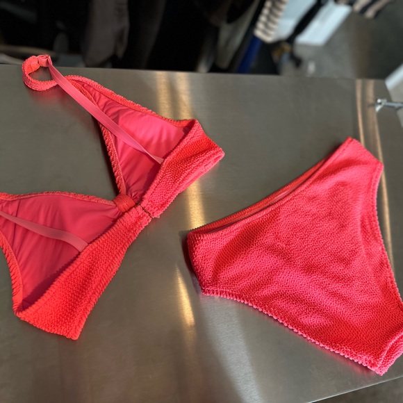 Kendall & Kylie Bikini Striped Laguna Snap Ribbed Knit Hot Pink SZ MEDIUM - Picture 4 of 9